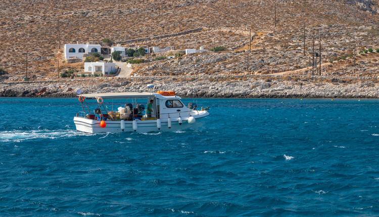 Ferry Tickets to Folegandros - Book your Ferry Tickets to Folegandros Online - Folegandros Tours